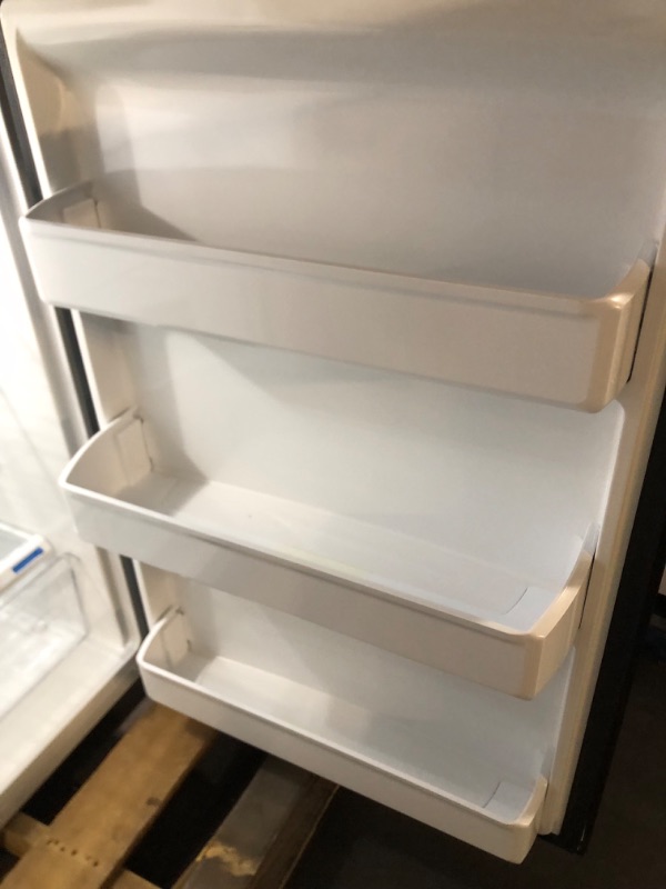 Photo 13 of Frigidaire 18.3 Cu. Ft. Top Freezer Refrigerator*COOLS*