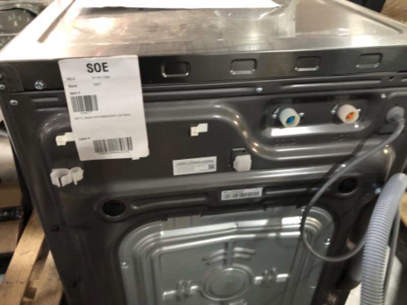 Photo 4 of 4.5 cu. ft. Large Capacity Smart Front Load Washer with Super Speed Wash in Platinum