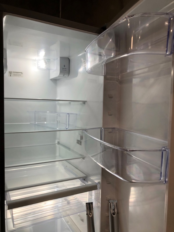 Photo 6 of 36-inch Wide Side-by-Side Refrigerator - 28 cu. ft