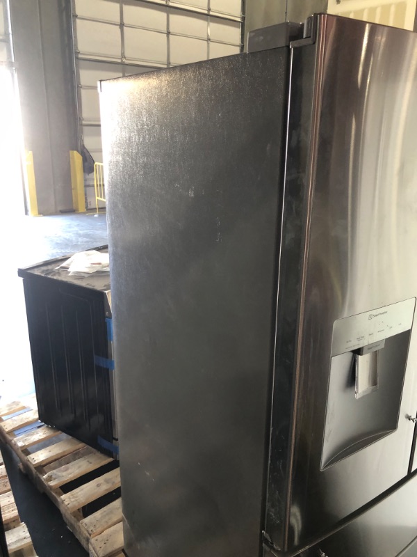 Photo 7 of LG 28.6 Cu. Ft. PrintProof™ Stainless Steel French Door Refrigerator