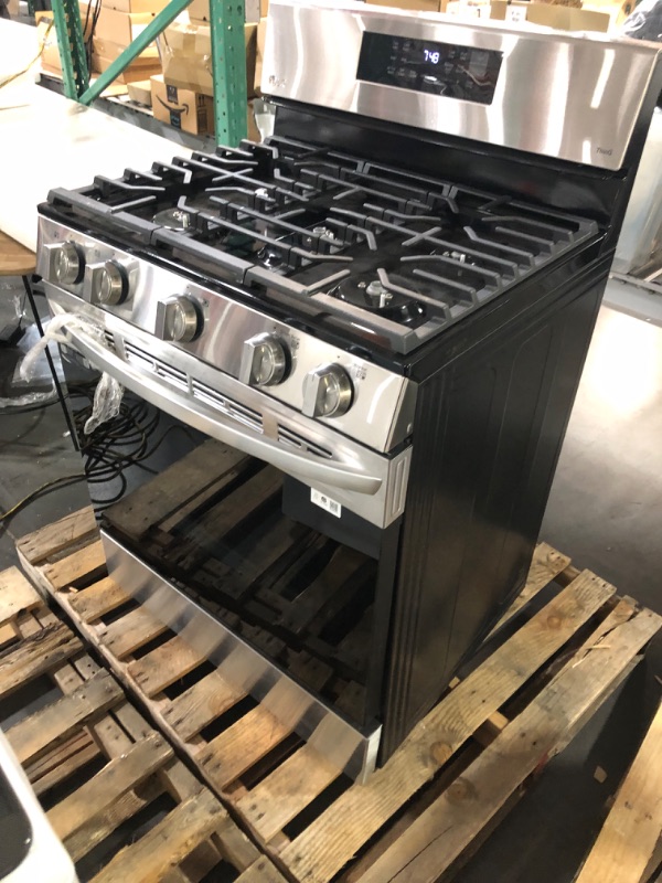 Photo 7 of **USED HAS DAMAGED TO TOP AND SOME PARTS** LG 30-in 5 Burners 5.8-cu ft Self-cleaning Air Fry Convection Oven Freestanding Smart Gas Range (Printproof Black Stainless Steel)