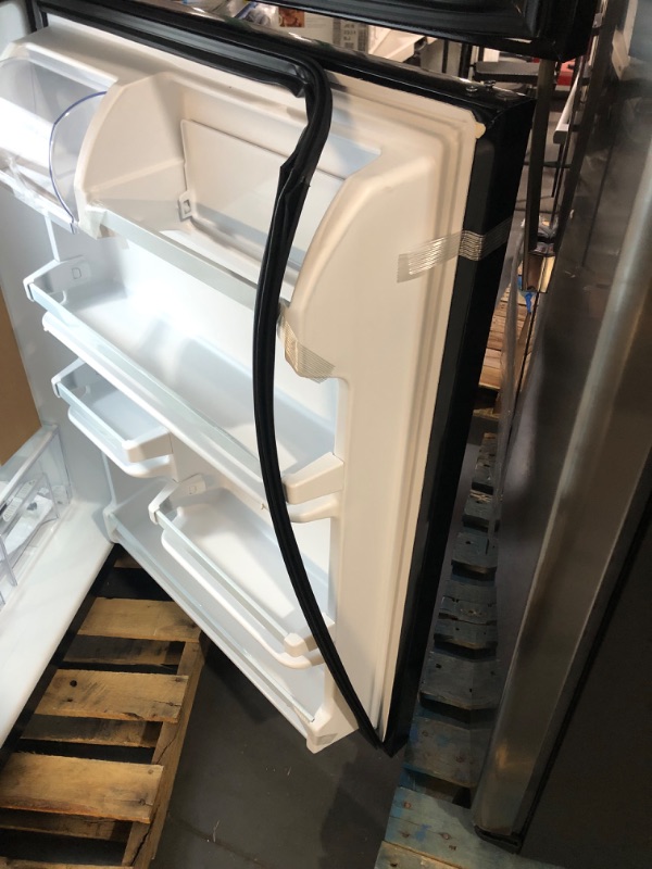 Photo 8 of **DAMAGED**Whirlpool 18.2-cu ft Top-Freezer Refrigerator (Black)
