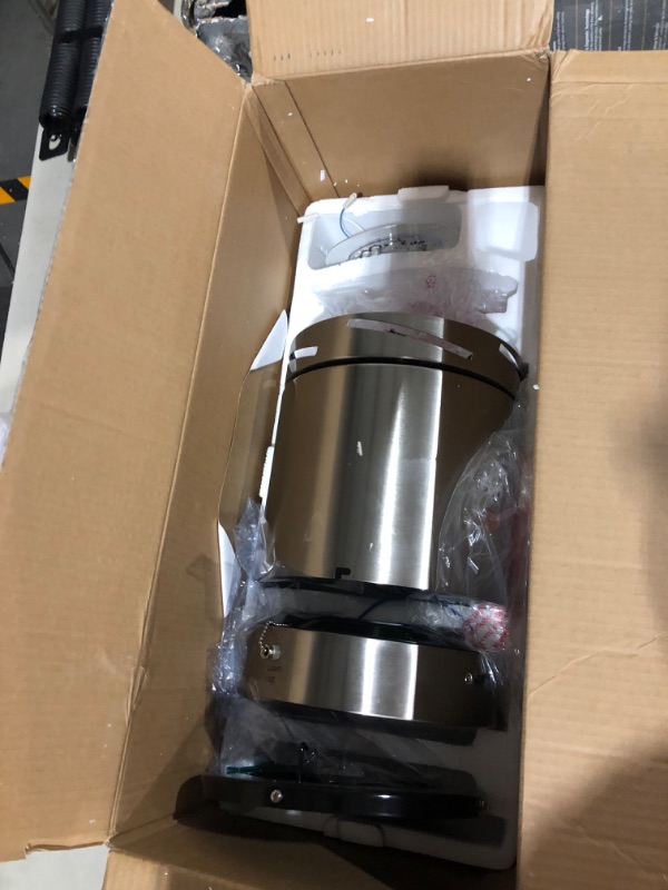 Photo 1 of ***MISSING LIGHT COVER - OTHER PARTS LIKELY MISSING AS WELL - UNTESTED***
Harbor Breeze Quonta Brushed Nickel 52-in LED Indoor Flush Mount Ceiling Fan (5-Blade)