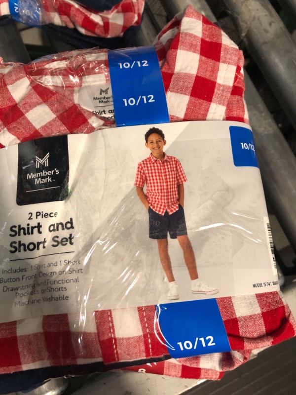Photo 1 of PACK OF 2******
Member's Mark Boy's 2 Piece Button Short Sleeve Shirt Drawstring Short Set SIZE 10/12