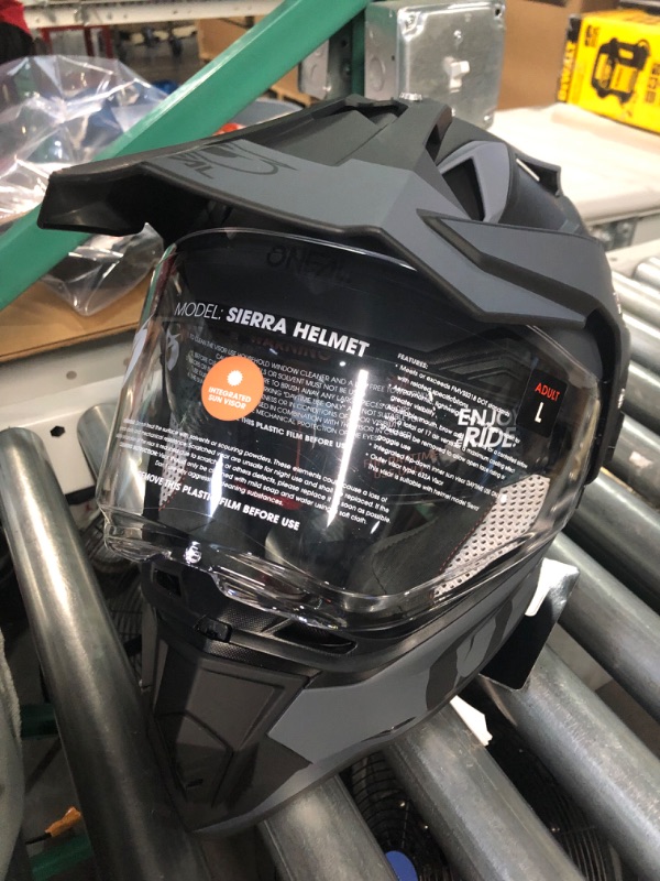 Photo 1 of O'Neal Sierra Helmet Black/Gray Large