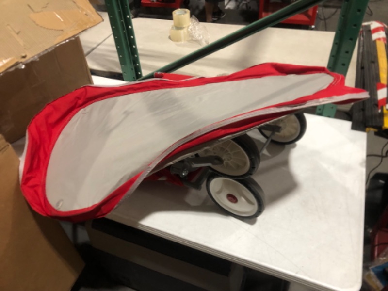 Photo 11 of ***USED AND DIRTY - MINOR DAMAGE - SEE PICTURES***
Radio Flyer 3-in-1 EZ Folding Wagon Ride Red