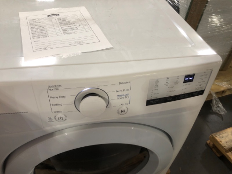 Photo 3 of LG 7.4-cu ft Stackable Electric Dryer (White) ENERGY STAR