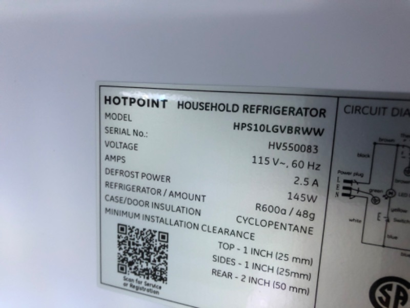 Photo 8 of *DAMAGED* Hotpoint 9.7-cu ft Top-Freezer Refrigerator (White