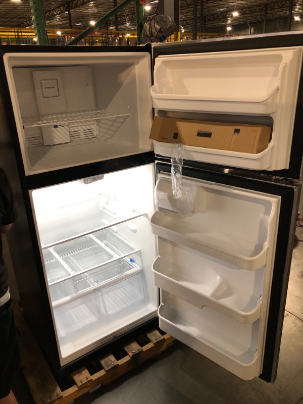 Photo 3 of Frigidaire 20.5 Cu. Ft. Top Freezer Refrigerator