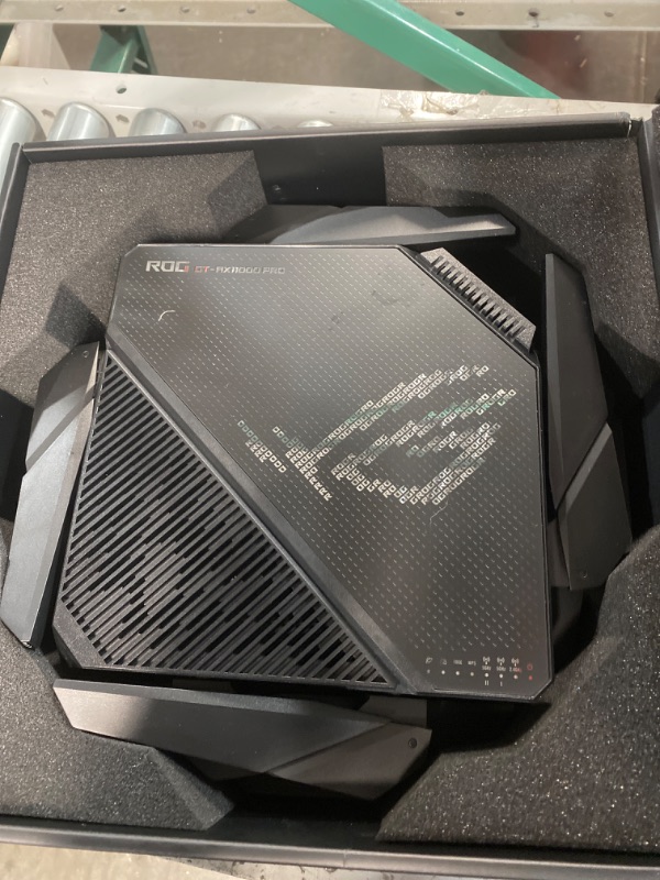 Photo 1 of ASUS ROG Rapture GT-AX11000 Pro Tri-Band WiFi 6 Extendable Gaming Router