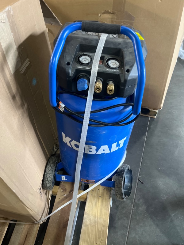 Photo 4 of Kobalt 20-Gallons Portable 175 Psi Vertical Air Compressor