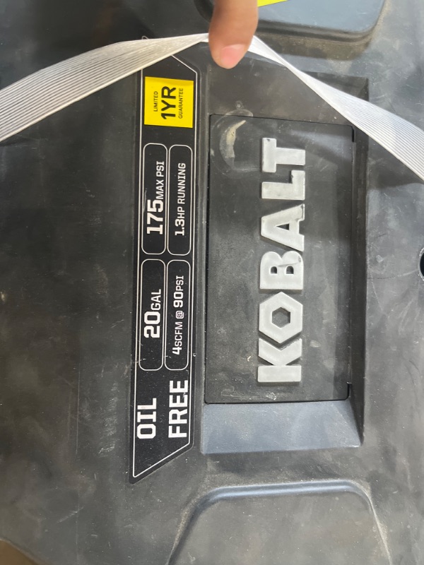 Photo 1 of Kobalt 20-Gallons Portable 175 Psi Vertical Air Compressor