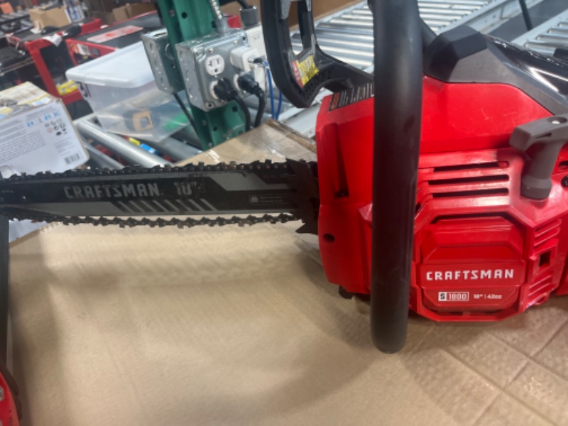 Photo 6 of CRAFTSMAN 42-cc 2-cycle 18-in Gas Chainsaw