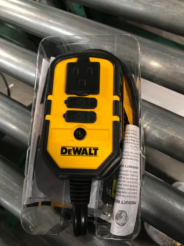 Photo 2 of (USED AND ONLY FOR PARTS) DeWalt Power Inverter Dxaepi140