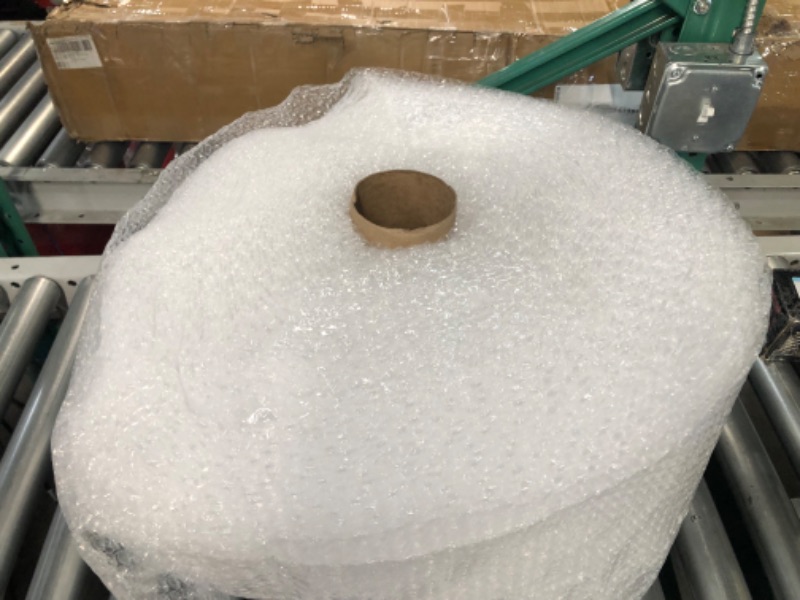 Photo 1 of Yens Elite Cushioning Roll 3/16 Perforated 12 Bubble Rolls Small 12 Width 700 feet 12"-700ft