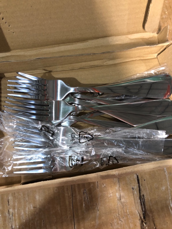 Photo 5 of *Bundle* 
Dinner Forks Set of 12, Stainless Steel Silverware and silicone stamps
