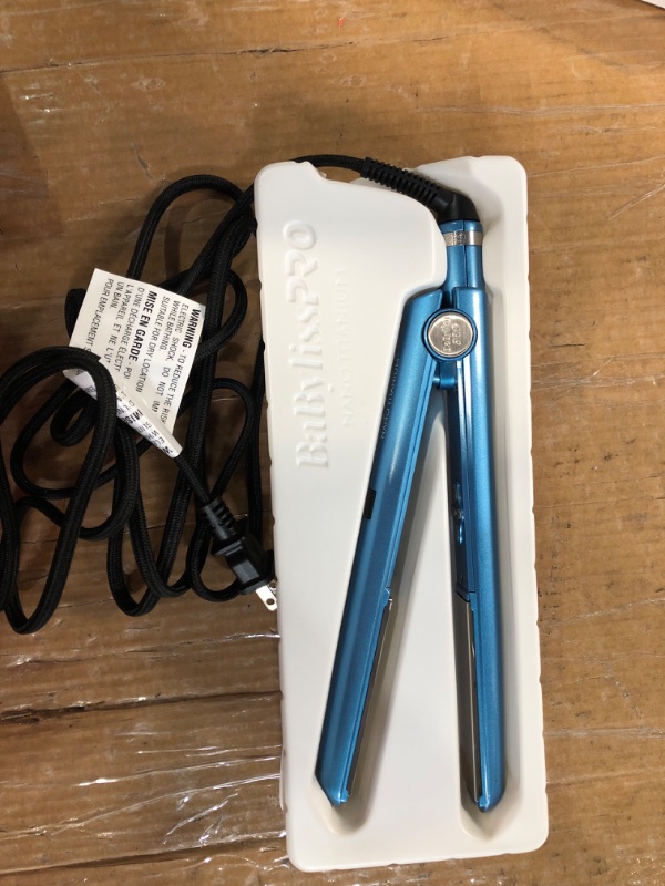 Photo 3 of (USED) BabylissPRO Nano Titanium 1" Digital Straightener