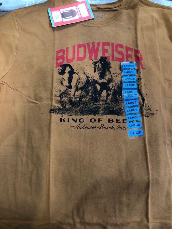 Photo 1 of Budweiser Men's Short Sleeve King of Beers American Graphic T-Shirt (L) (Pack of 2)