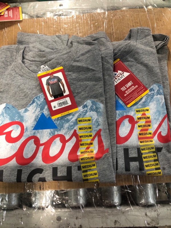 Photo 3 of Coors Light Men's Short Sleeve Graphic T-Shirt (M) (2pk)
