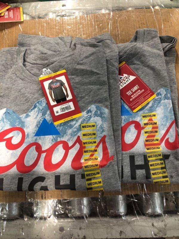 Photo 3 of Coors Light Men's Short Sleeve Graphic T-Shirt (M) (2pk)