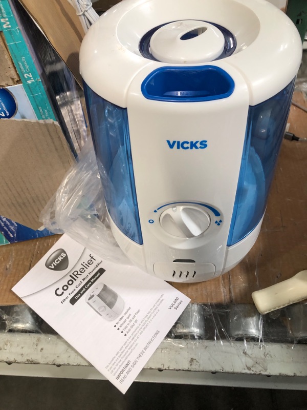 Photo 2 of *USED* Vicks Filter-Free CoolRelief Cool Mist Humidifier, Medium Room