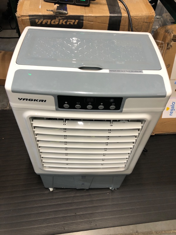 Photo 4 of  VAGKRI 2100CFM Air Cooler, 120°Oscillation **POWERS ON** *LOOKS BRAND NEW*