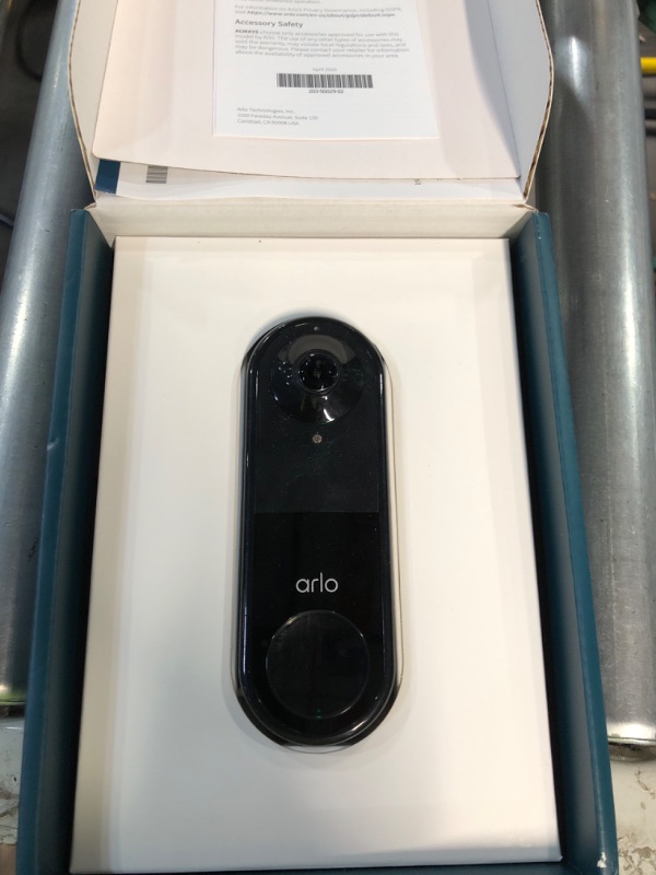 Photo 3 of Arlo Essential Wired Video Doorbell - HD Video, 180° View, Night Vision **NOT TESTED**