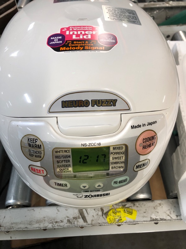 Photo 6 of *USED* Zojirushi NS-ZCC18 Neuro Fuzzy Rice Cooker/Warmer, 10 Cup, Premium White *LOOKS NEW*