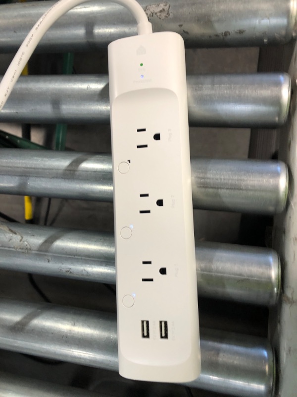 Photo 3 of Surge Protected Power Strip **POWERS ON** ***STOCK IMAGE REFERENCE ONLY*** 