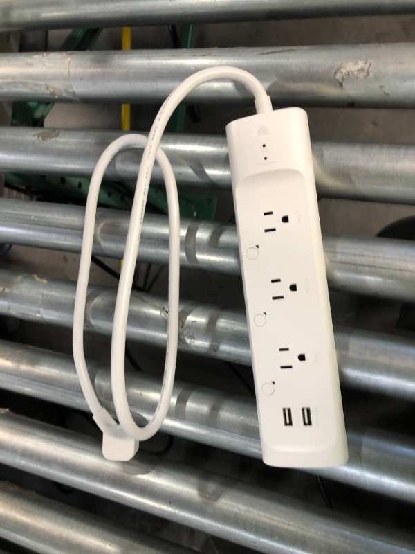 Photo 1 of Surge Protected Power Strip **POWERS ON** ***STOCK IMAGE REFERENCE ONLY*** 
