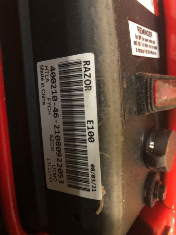 Photo 3 of [FOR PARTS, READ NOTES]
Razor E100 Electric Scooter (Red)