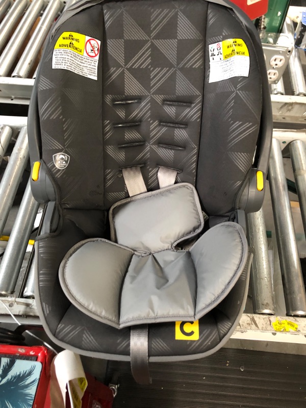 Photo 5 of Century Carry On 35 Lightweight Infant Car Seat, Metro 35 Car Seat Metro