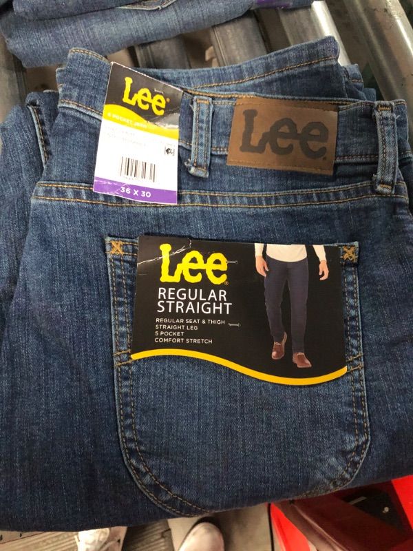 Photo 4 of Lee Men's Regular Fit Straight Leg Jean 36 x 30  Tinted Midshade