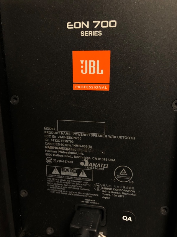 Photo 6 of JBL Professional EON715 Powered PA Loudspeaker with Bluetooth, 15-inch 15-Inch Speaker EON700 series