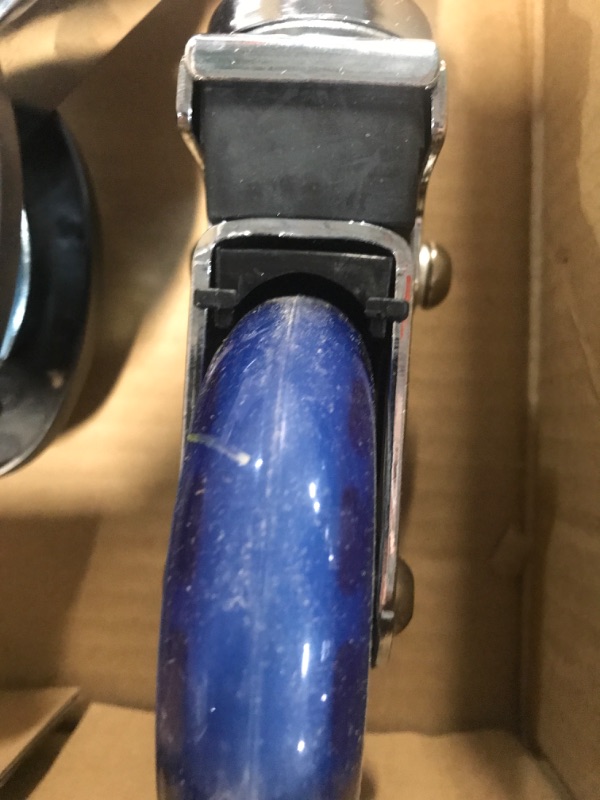 Photo 2 of **USED BUT APPEARS NEW** Razor A2 Kick Scooter for Kids - Lightweight, Foldable, Aluminum Frame Blue 