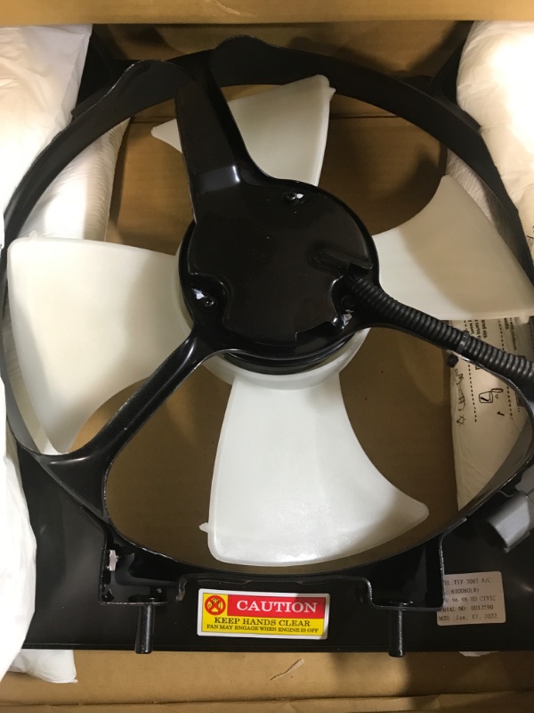 Photo 2 of **SMALL SCRATCH FROM SHIPPING, SEE LAST PHOTO** TYC 610080 Replacement Condenser Cooling Fan Assembly For '96-'98 Honda Civic