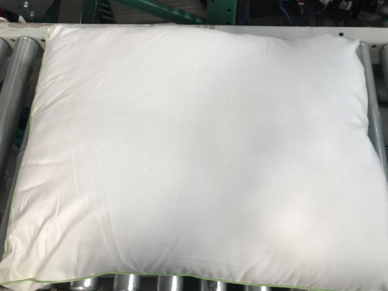 Photo 2 of (1x) SensorPEDIC SofLOFT Density Pillow, Standard, (Pack of 1)