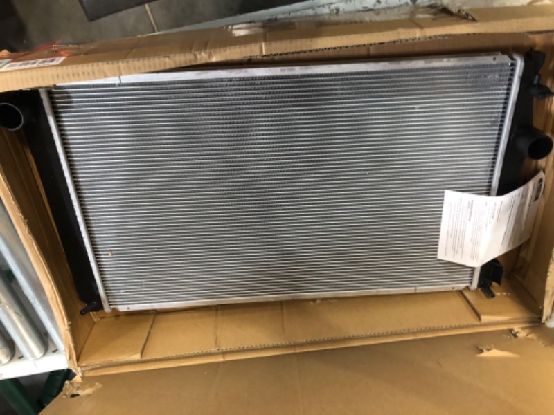 Photo 2 of Denso 221-3116 Radiator