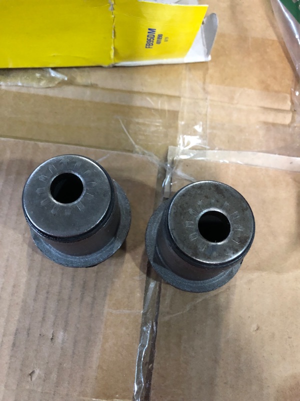 Photo 3 of MOOG K6669 Alignment Camber Bushing