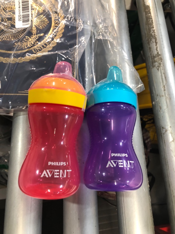 Photo 2 of *USED* Philips AVENT My Grippy Spout Sippy Cup with Soft Spout and Leak-Proof Design