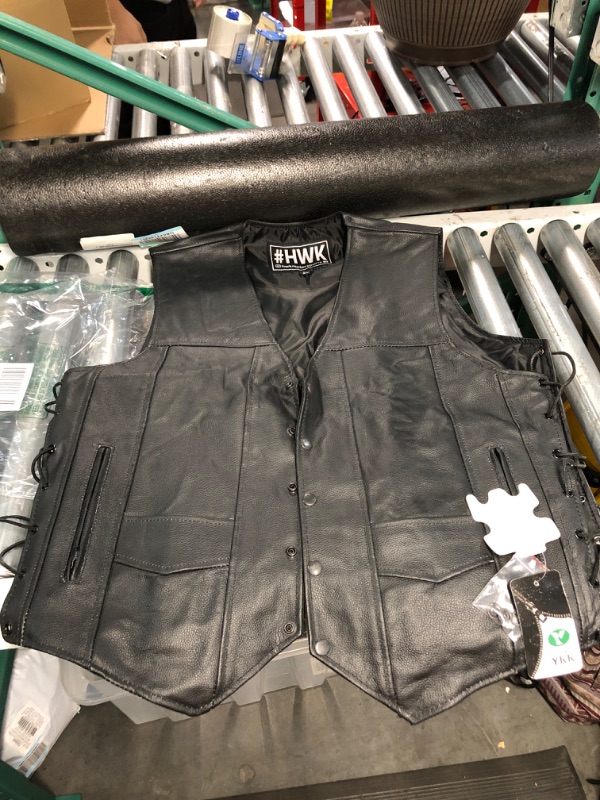 Photo 2 of Leather Motorcycle Vest For Men Black Classic Vintage Club Riding Biker Vests With Concealed Gun Pocket (XL) X-Large