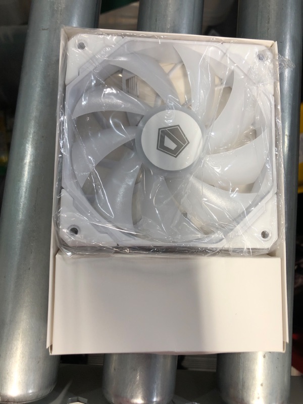 Photo 2 of Cooler Master Mobius 120P ARGB Radiator Fan White Edition -