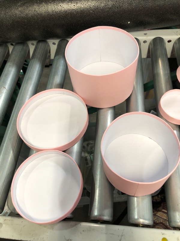 Photo 1 of Round Gift Boxes with Lids Set of 4 Pink Gift Box 
