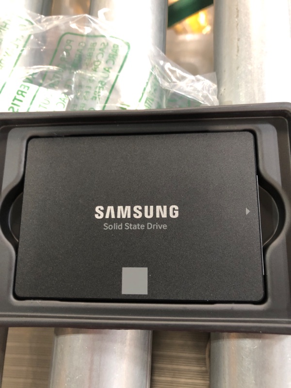 Photo 3 of SAMSUNG 870 EVO SATA III SSD 1TB 2.5” Internal Solid State Drive, 