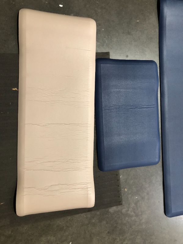 Photo 3 of ***WRINKLED - SEE NOTES***
StepRite Floor Mats, 3 Pack, two 17.3''x28''+17.3''x60'' Blue Mats, one 17"x47" Khaki Mat