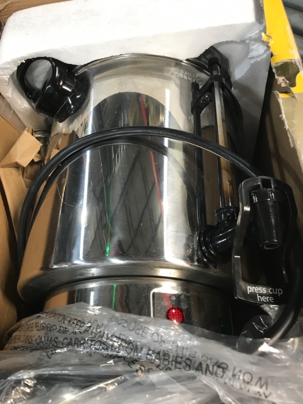 Photo 2 of * USED * 
Hamilton Beach Commercial Stainless Steel Coffee Urn, 60 Cup Capacity D50065
