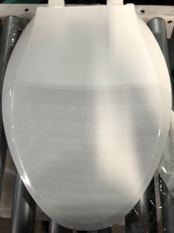 Photo 2 of (Used/see notes) KOHLER 7315-0 Cachet Quick-Release Toilet Seat, 1, White Elongated White