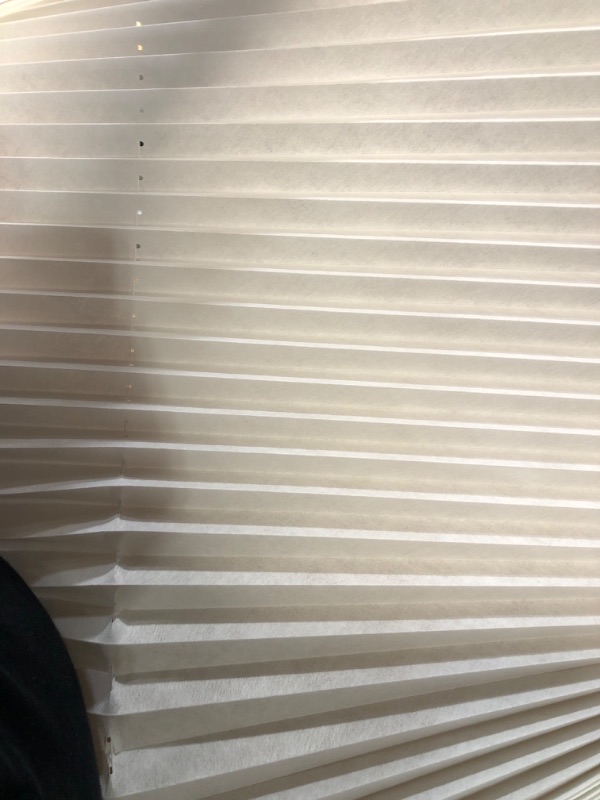 Photo 4 of (used/ SEE NOTES) LazBlinds Pleated Blinds for Windows Size 22" W X 60" H, White Non-woven