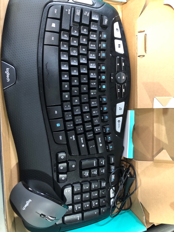 Photo 3 of (SEE NOTES) Logitech MK570 Wireless Wave Keyboard and Mouse Combo, Black
