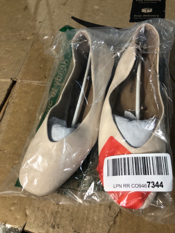 Photo 1 of *USED - LOOKS NEW* Amazon Essentials Women's Flats, Beige, Size 7